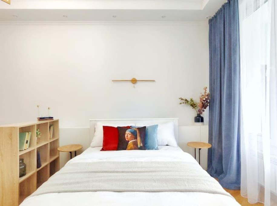 Stylish, In An Old House, Historic Center Apartment *